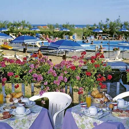 Hotel Bertha Fronte Mare 3*
