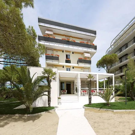 Bertha Fronte Mare Hotel Lido di Jesolo