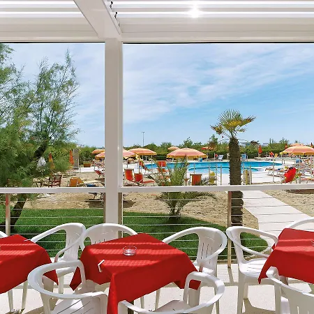 Hotel Bertha Fronte Mare 3*