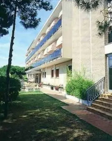 Bertha Fronte Mare Hotel 3*