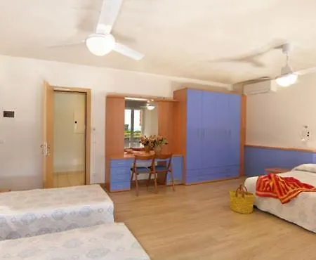 Bertha Fronte Mare Szálloda Lido di Jesolo