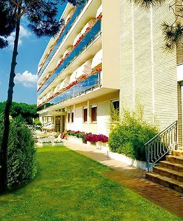 Hotel Bertha Fronte Mare 3*