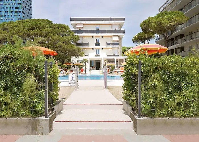 Hotel Bertha Fronte Mare 3*