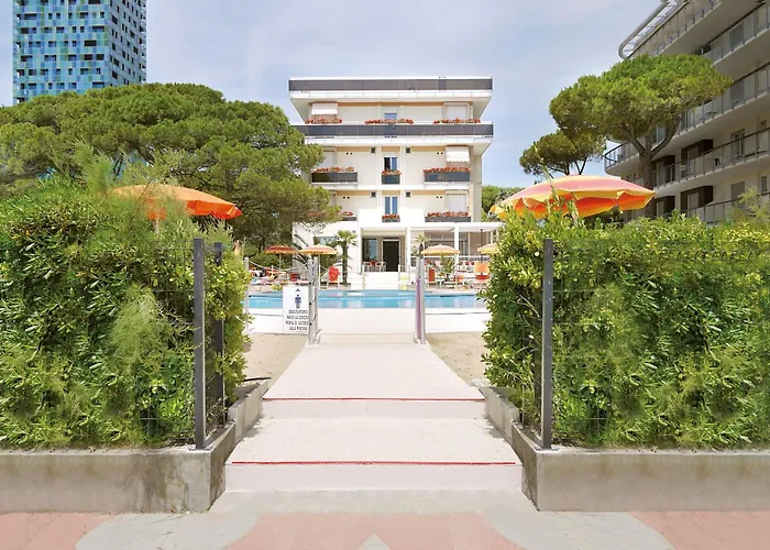Hotel Bertha Fronte Mare 3*